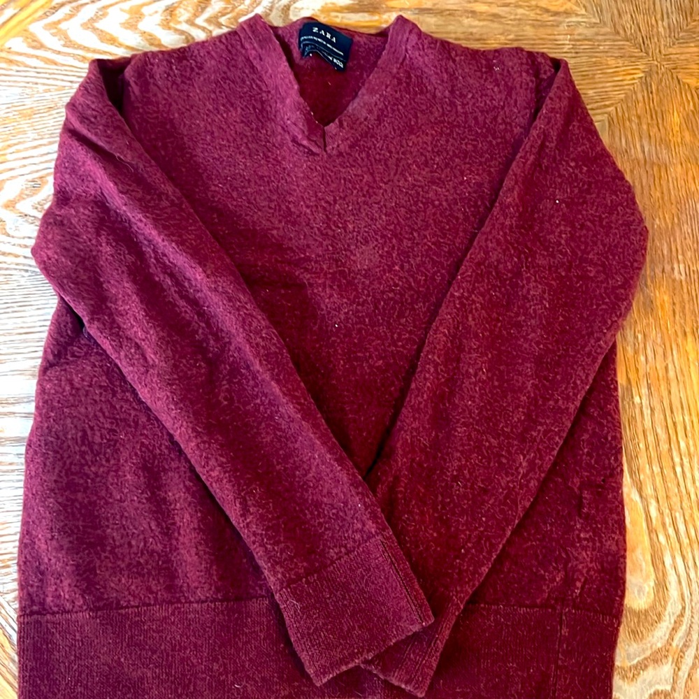 Maroon 100% wool V-Neck Sweater